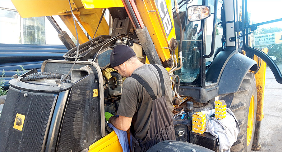 ekskavator 12
